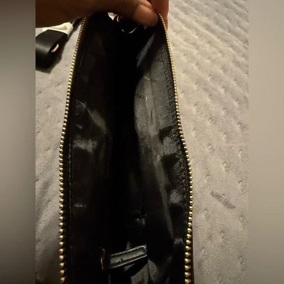 NWOT Versace Parfums Elegant Black Pouch - Picture 3 of 8